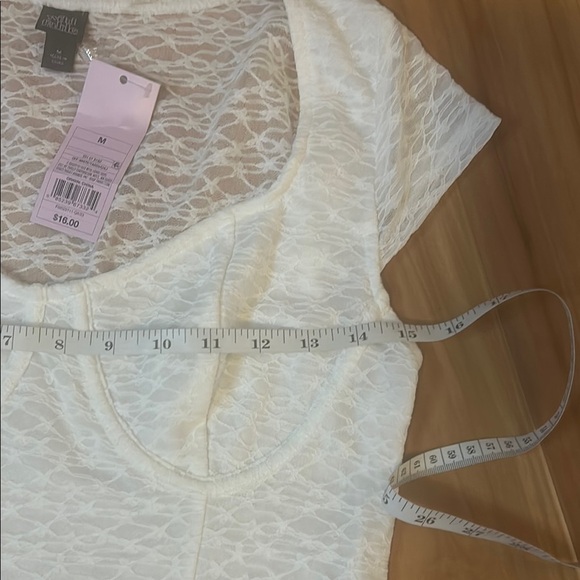 Target White Crop Top Essential - Picture 3 of 5